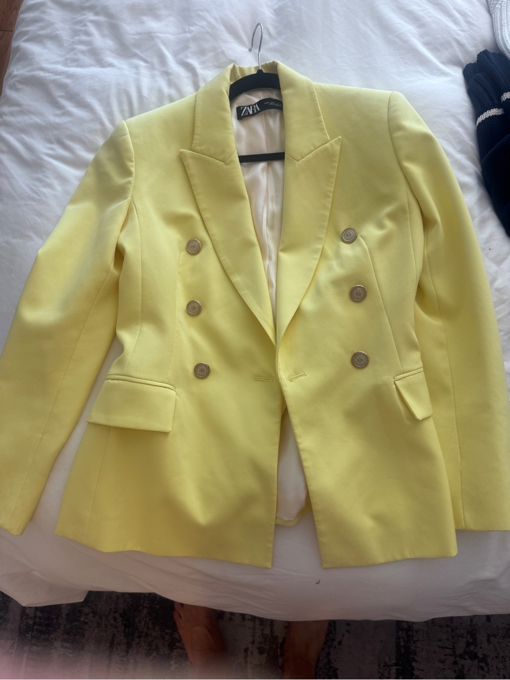 Zara Bright Lemon Double-Breasted Blazer